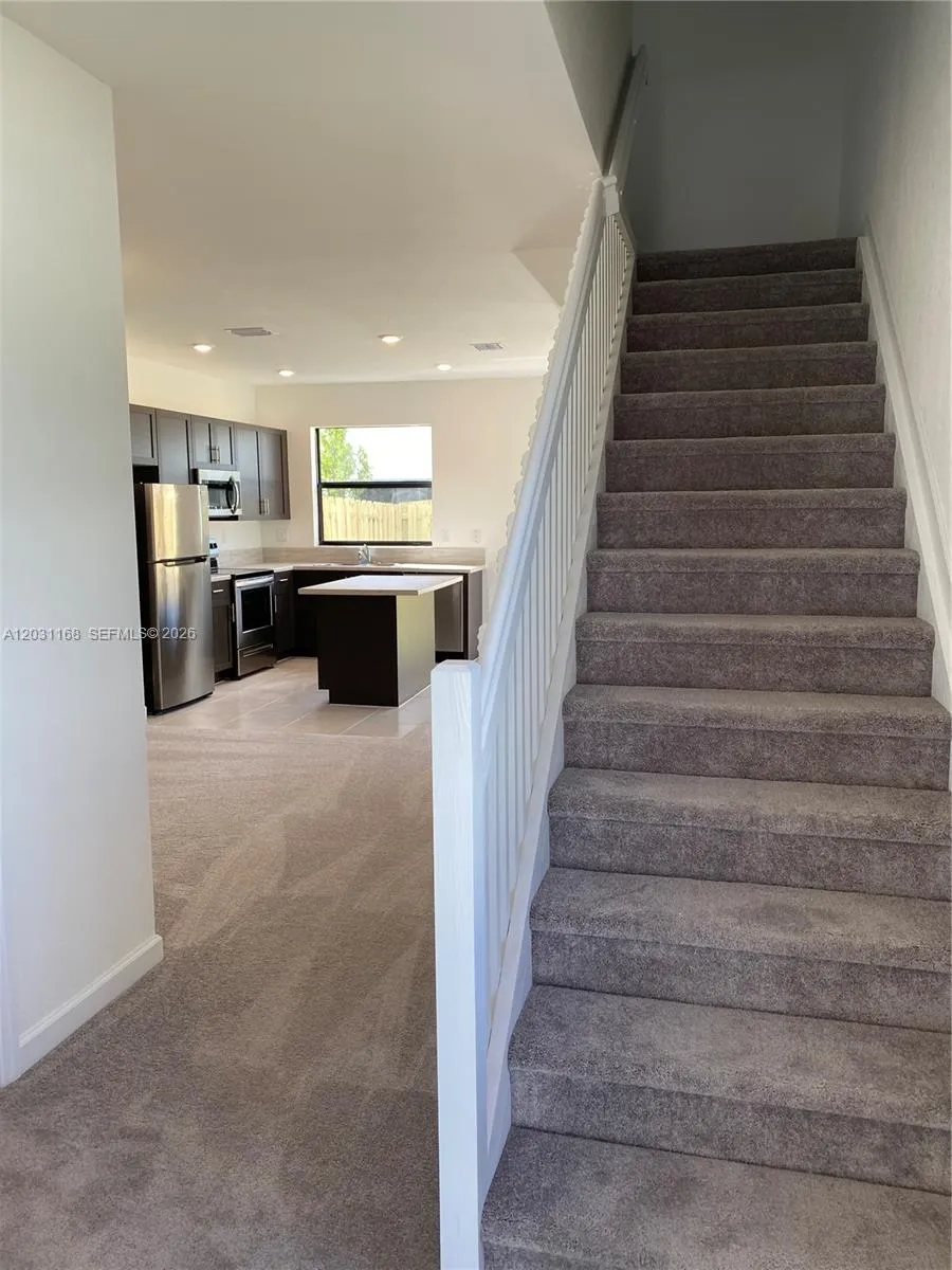 21466 NE 3 Place, Miami FL 33179