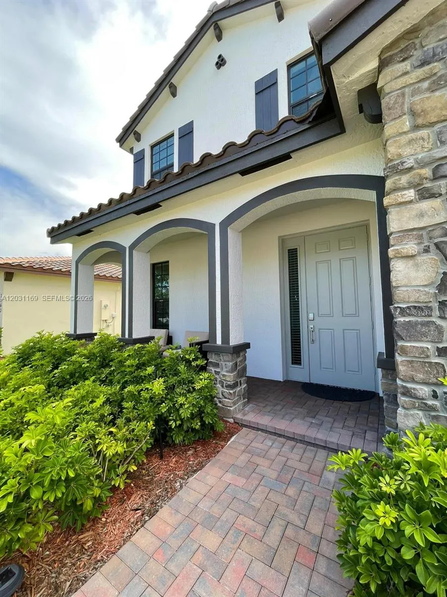 3265 Dunning Dr, Royal Palm Beach FL 33411