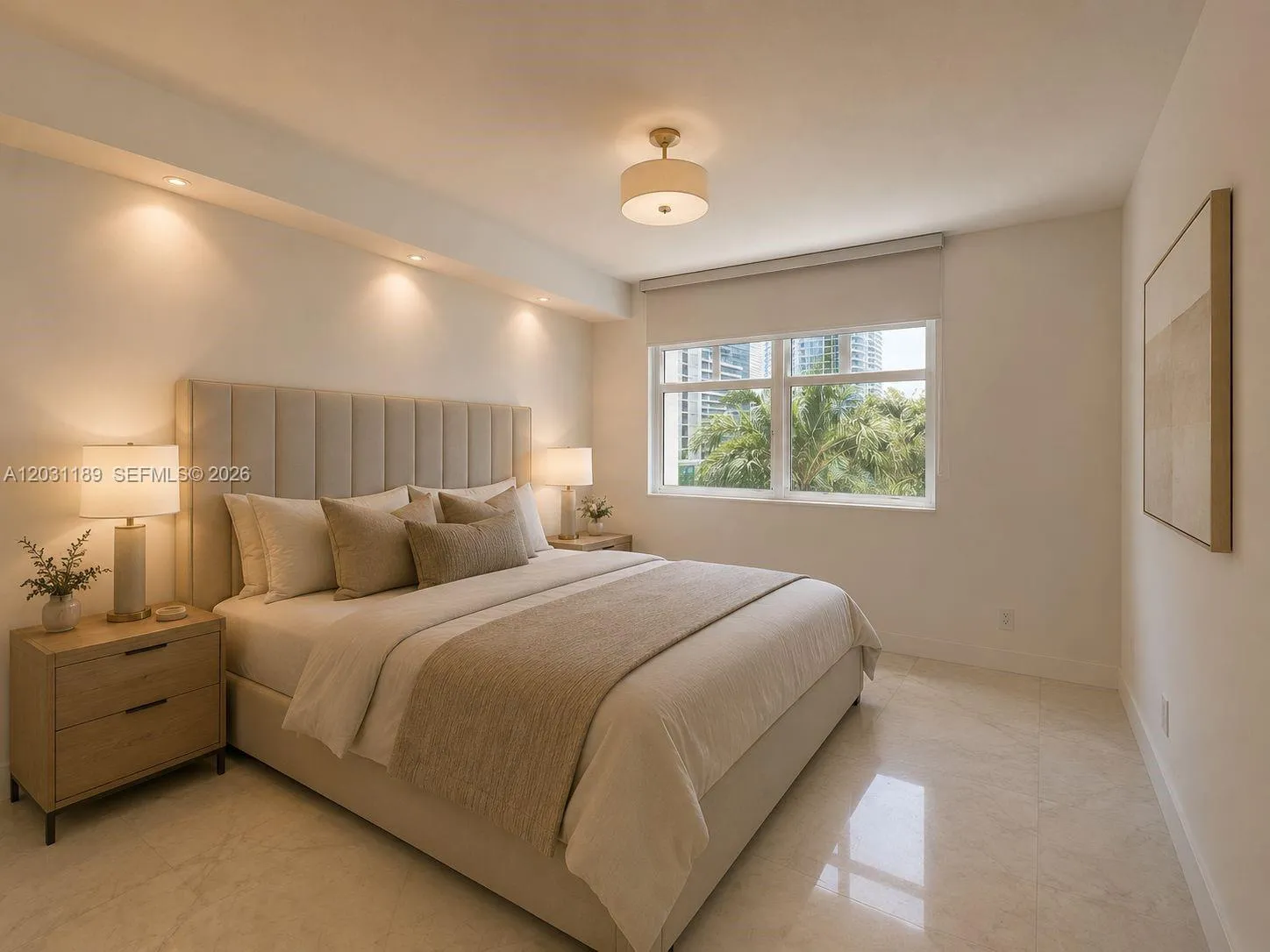 31 SE 5th St # 1404, Miami FL 33131