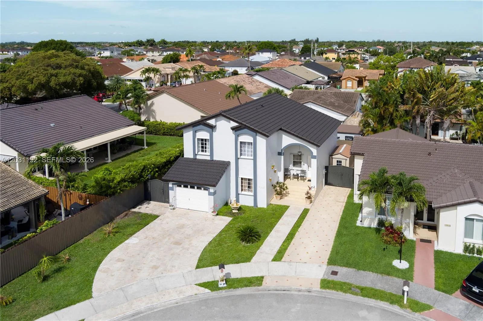 1084 SW 142nd Pl, Miami FL 33184