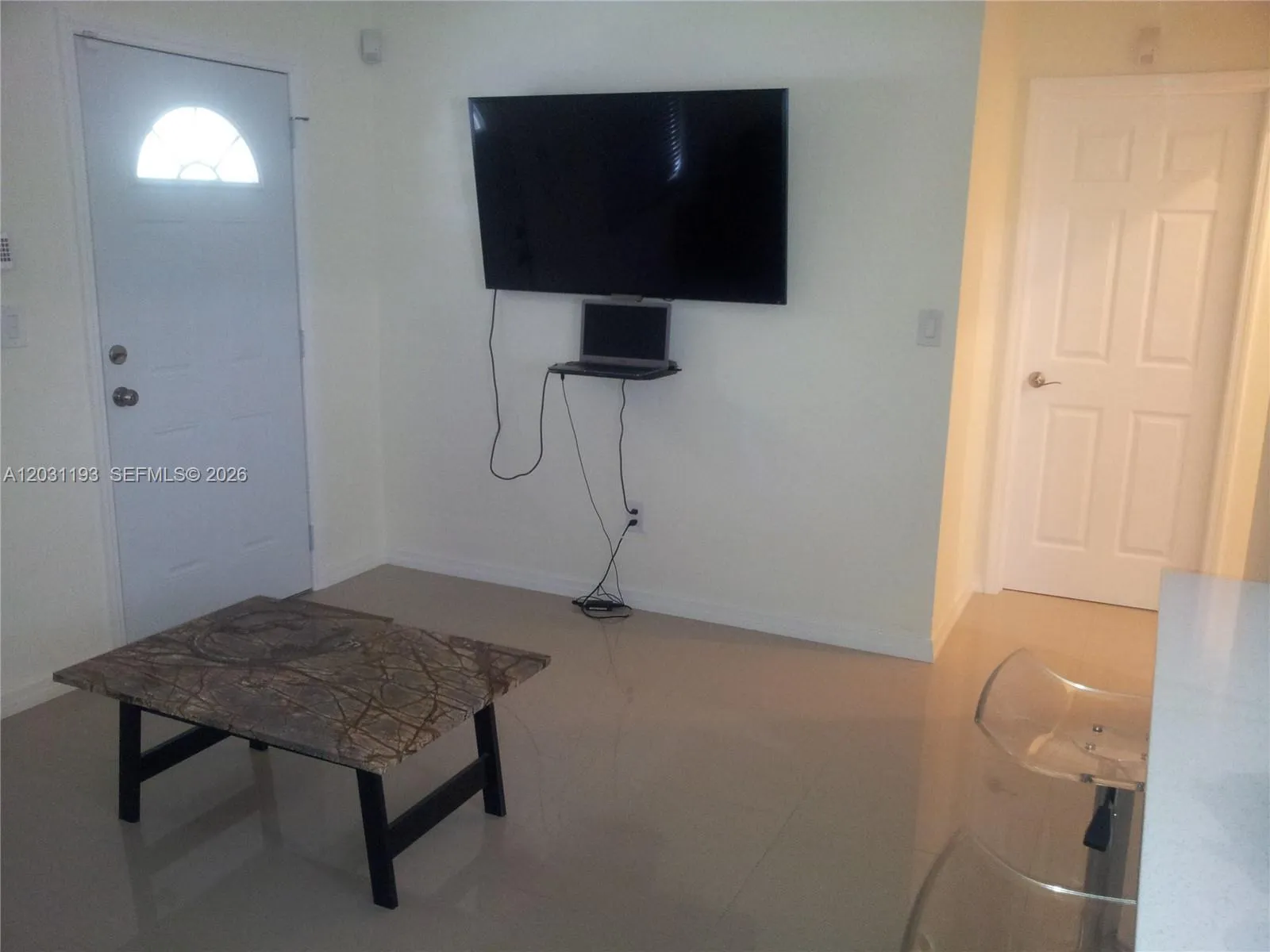 10100 SW 171st St, Miami FL 33157