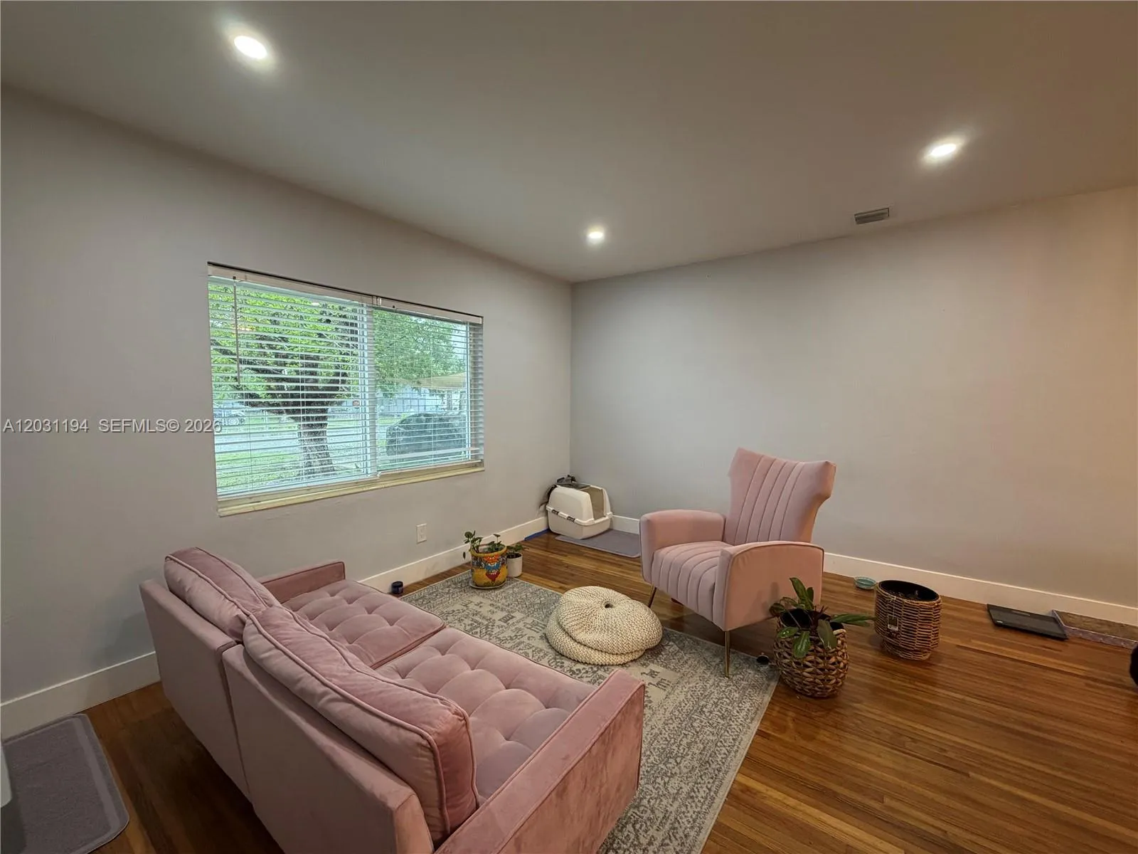 1155 NE 111th St, Miami FL 33161
