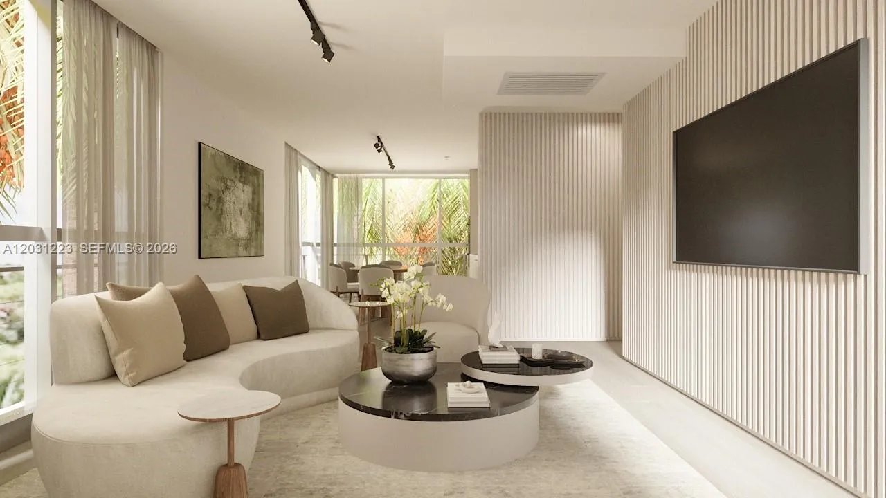 260 Collins Ave # 303, Miami Beach FL 33139
