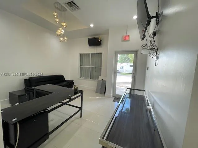 17304 Walker Ave # 100, Miami FL 33157