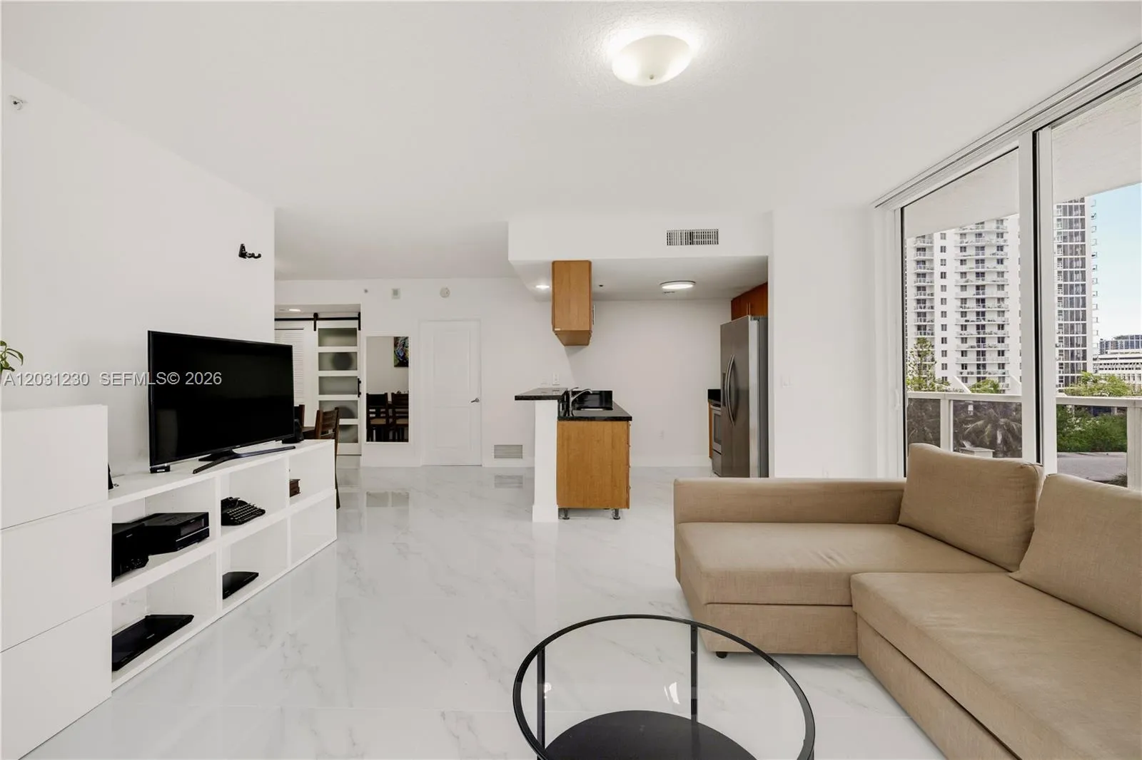 601 NE 23rd St # 706, Miami FL 33137