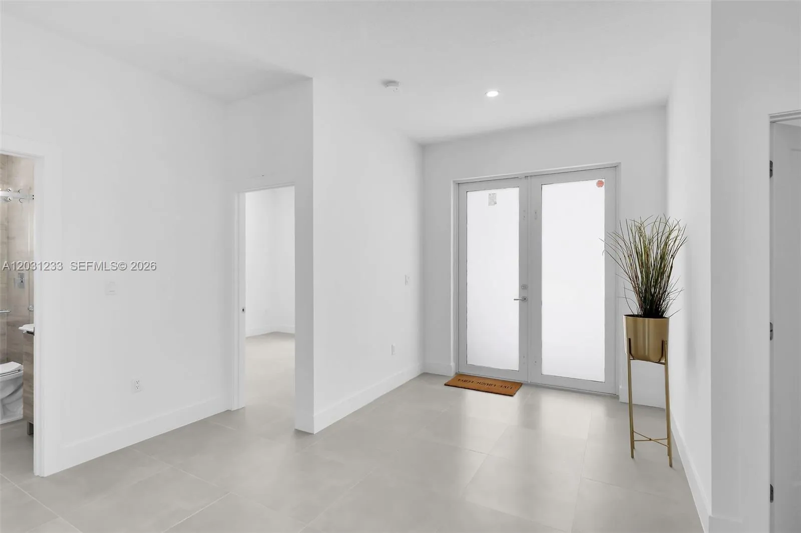 21 Tina Pl, Key Largo FL 33037