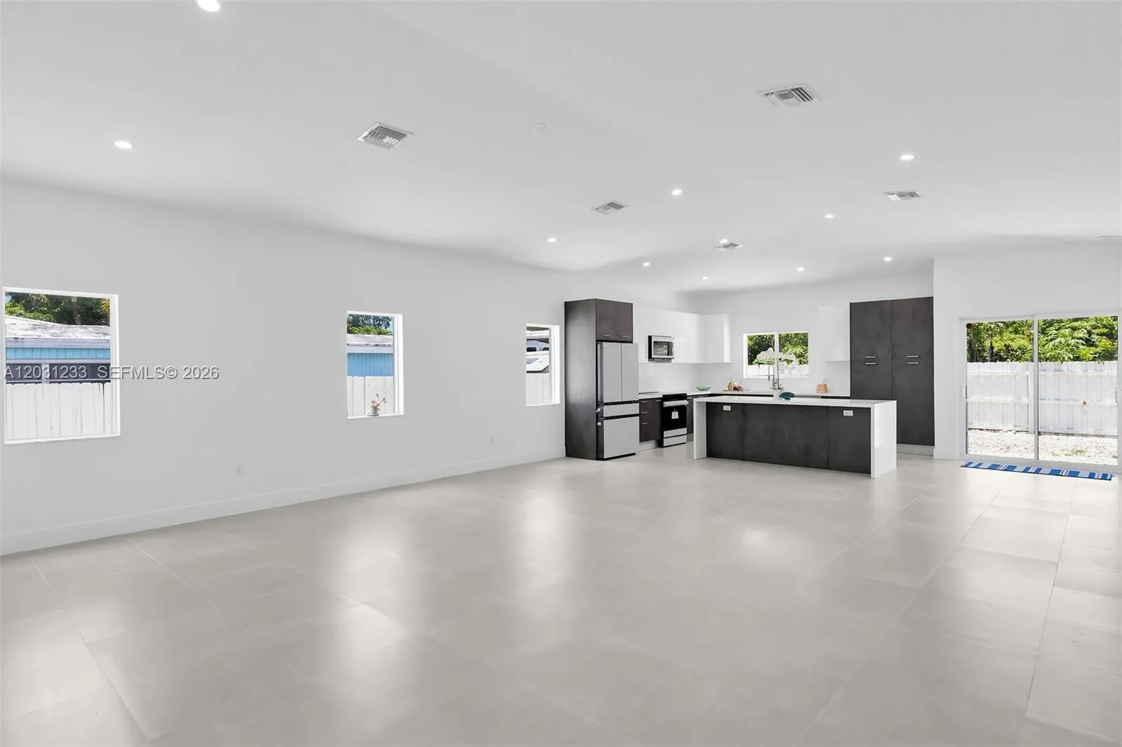 21 Tina Pl, Key Largo FL 33037