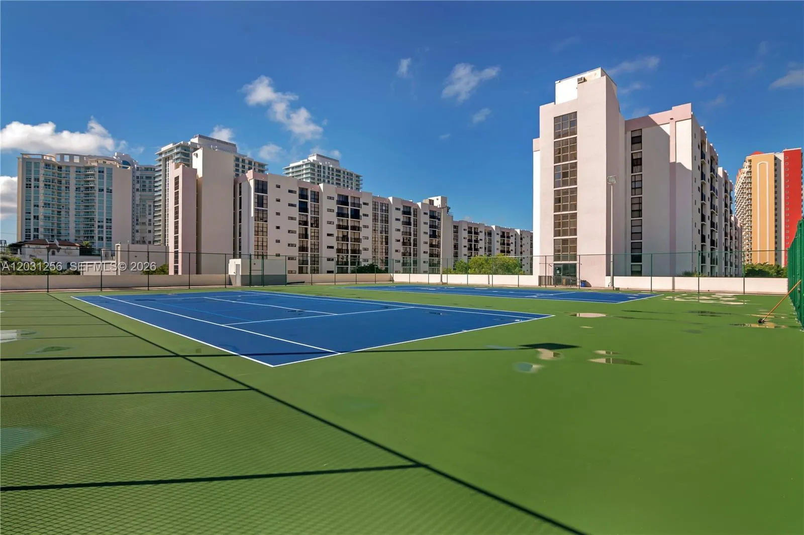 16909 N Bay Rd # 321, Sunny Isles Beach FL 33160