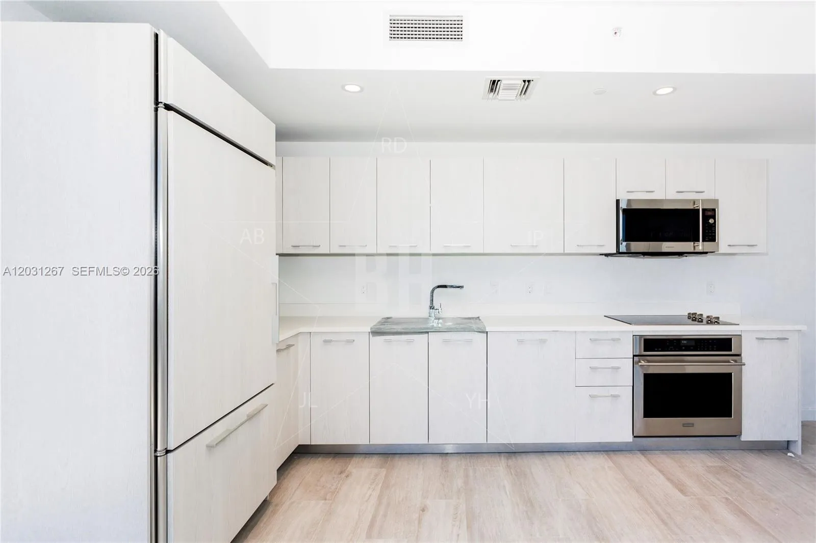 45 SW 9 Street # 3806, Miami FL 33130