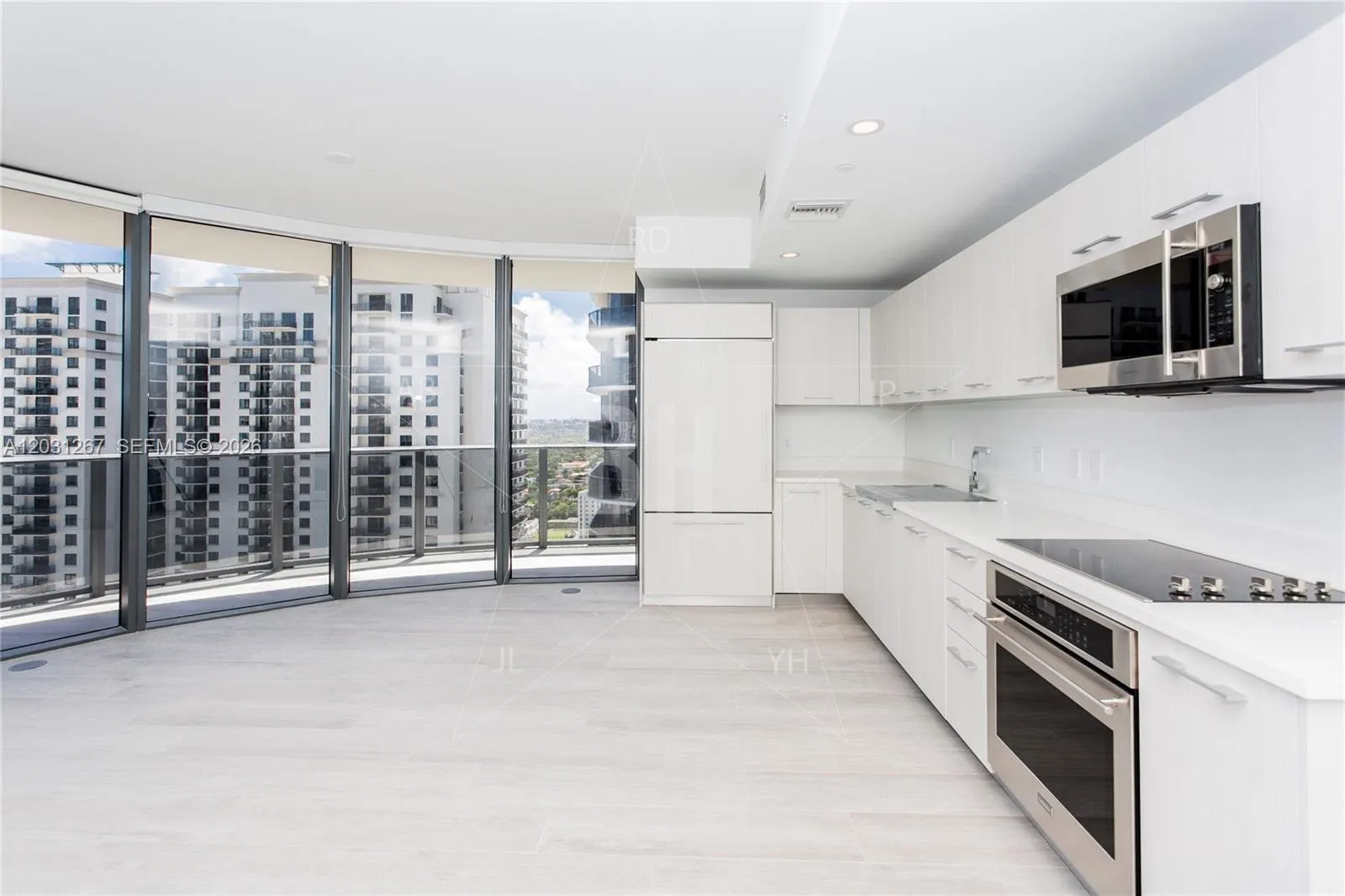 45 SW 9 Street # 3806, Miami FL 33130