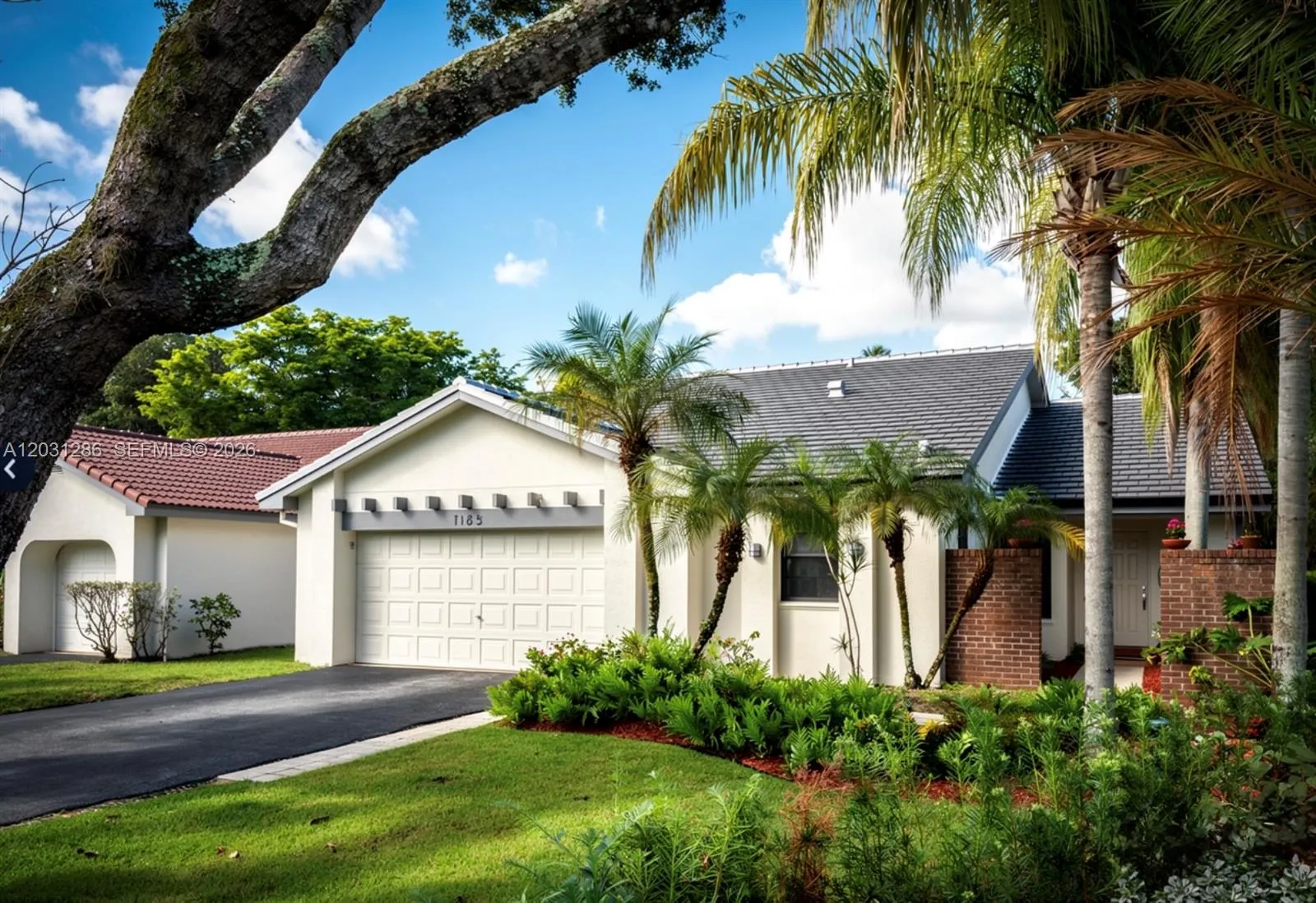 2182 Montpeliar, Weston FL 33326