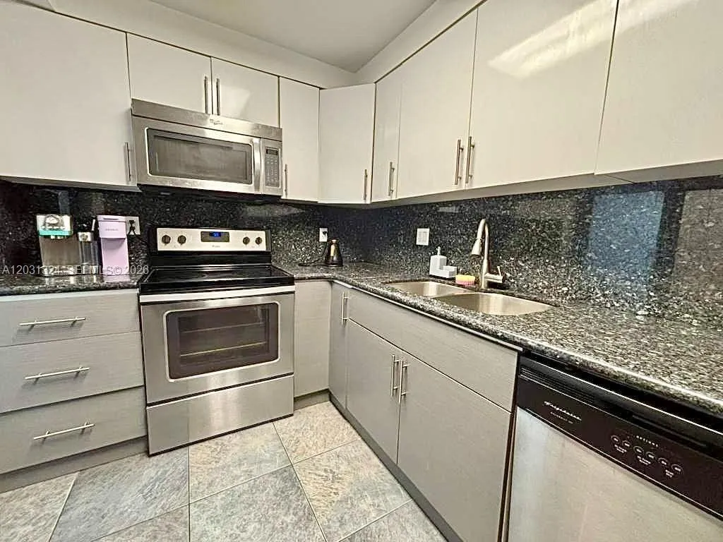301 Golden Isles Dr # 406, Hallandale Beach FL 33009