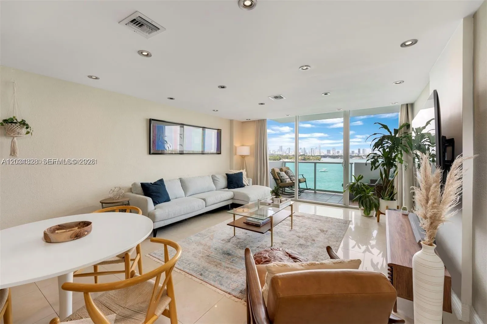 1200 West Ave # 725, Miami Beach FL 33139