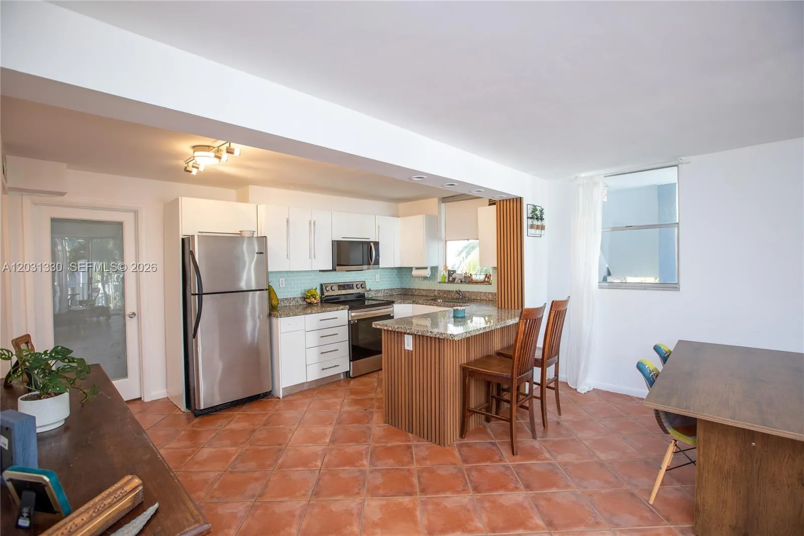 1801 S Treasure Dr # 321, North Bay Village FL 33141