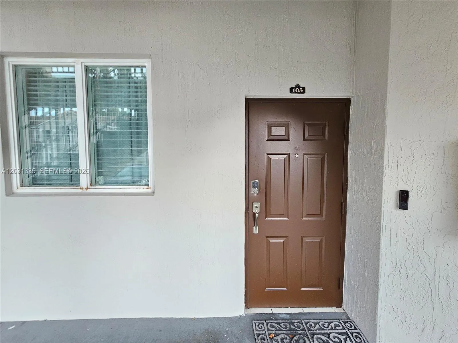 1661 SE 28th St # 105, Homestead FL 33035