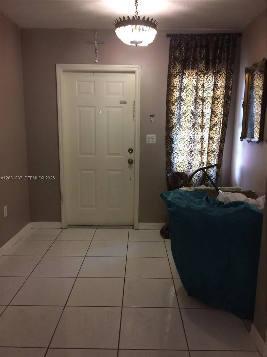 18003 SW 138th Ct, Miami FL 33177