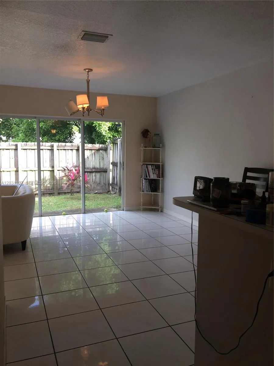 18003 SW 138th Ct, Miami FL 33177