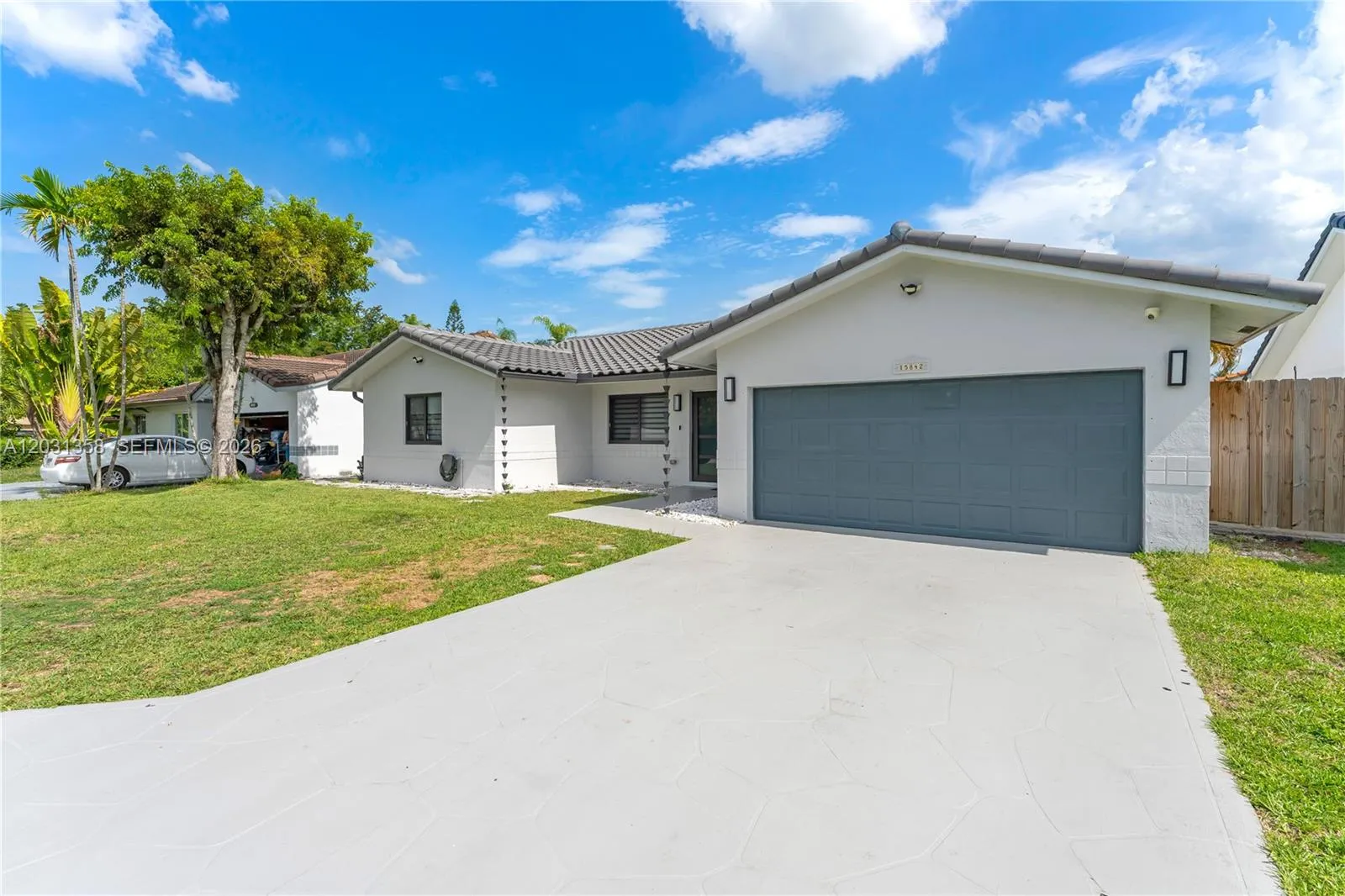 15842 SW 105th St, Miami FL 33196