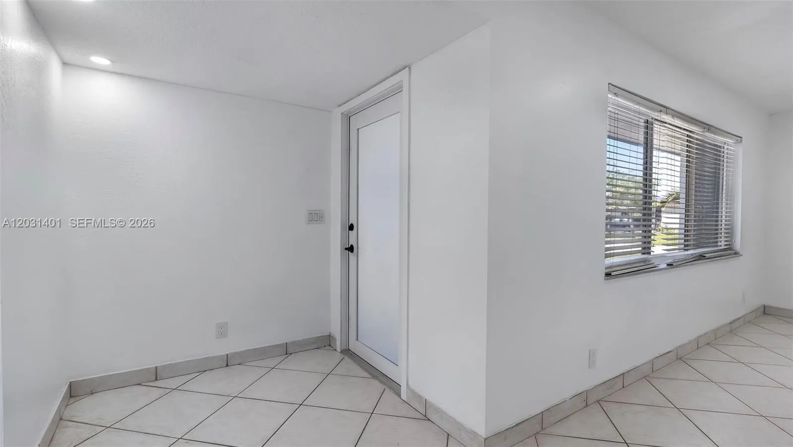 9741 NW 5th St # 9741, Pembroke Pines FL 33024