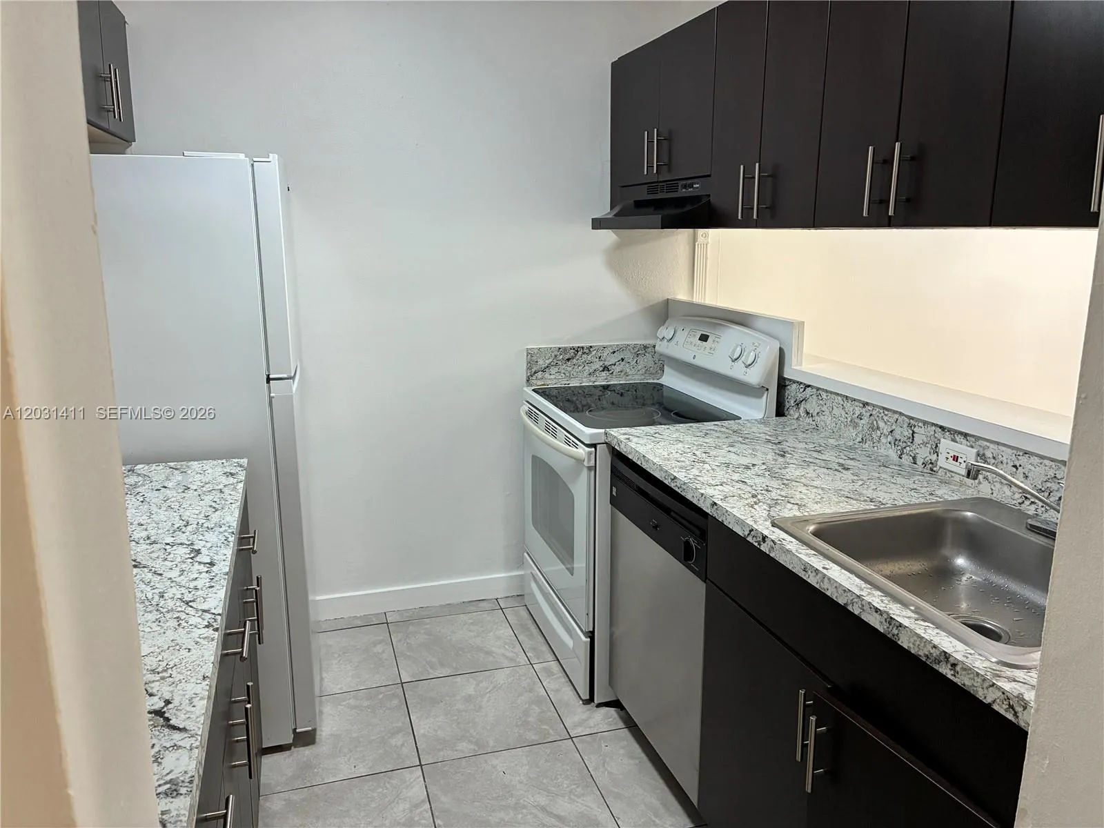 10801 SW 109th Ct # D203, Miami FL 33176