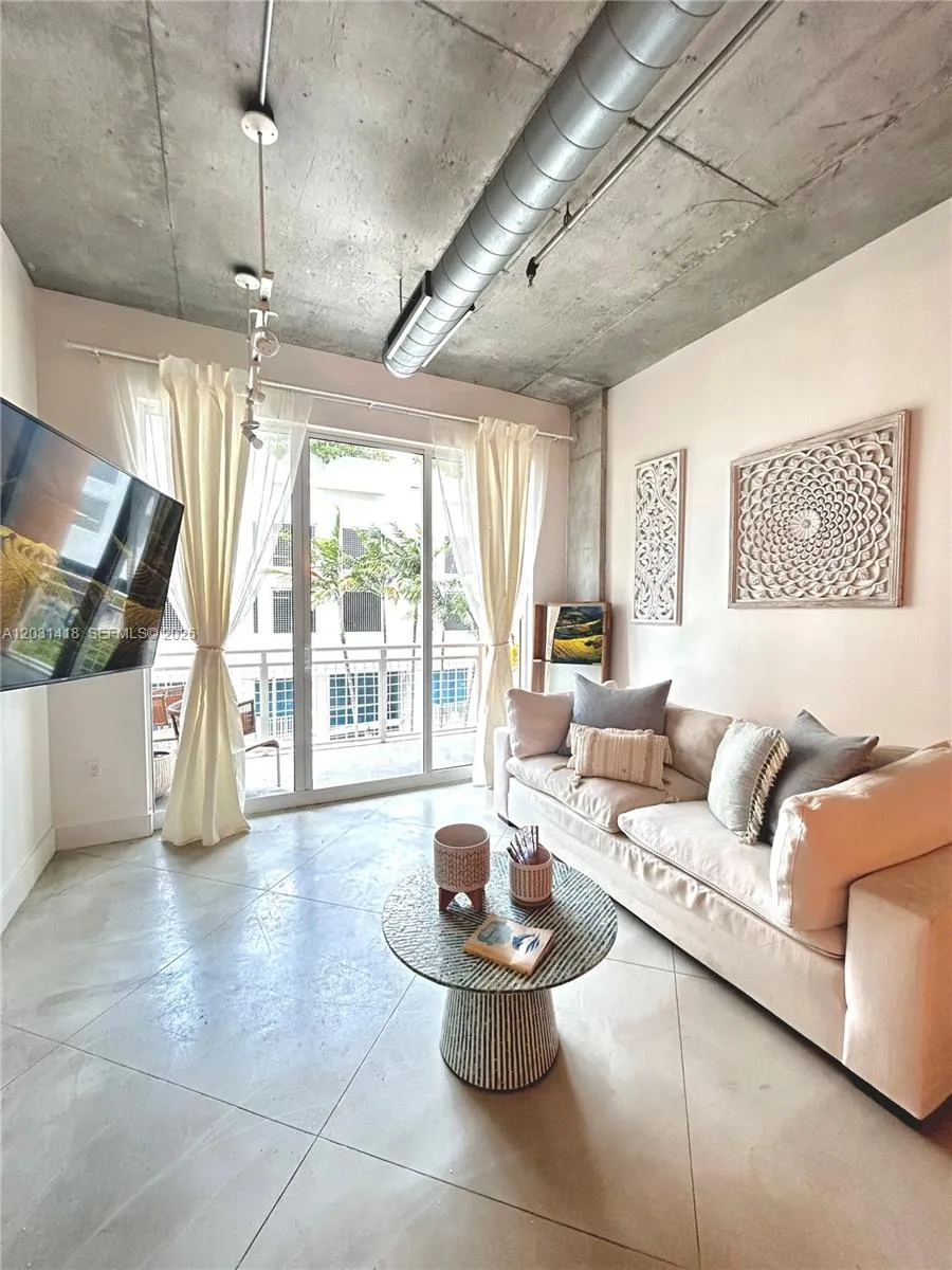 2001 Biscayne Blvd # 2310, Miami FL 33137