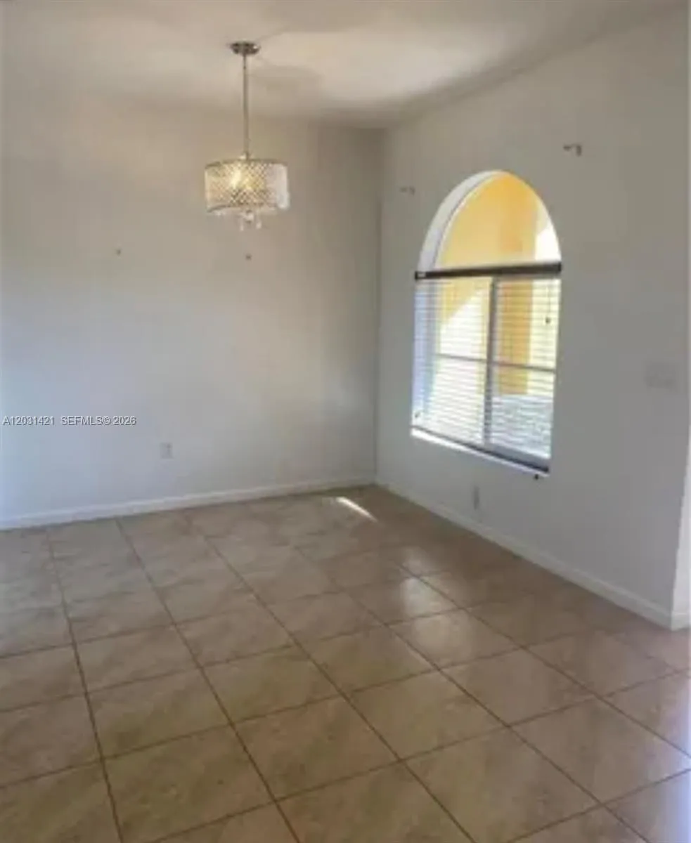 3621 NW 30th Ct, Lauderdale Lakes FL 33311