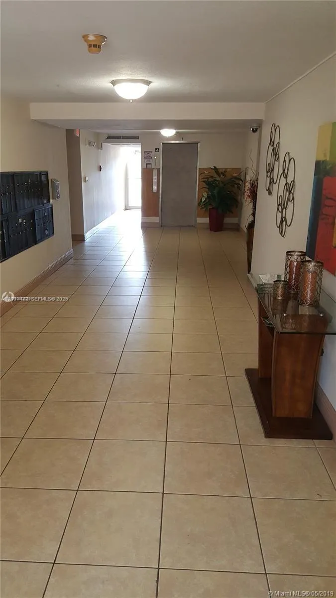 9310 Fontainebleau Blvd # 112, Miami FL 33172