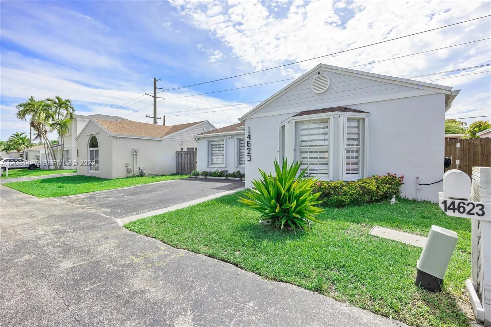14623 SW 125th Pl, Miami FL 33186