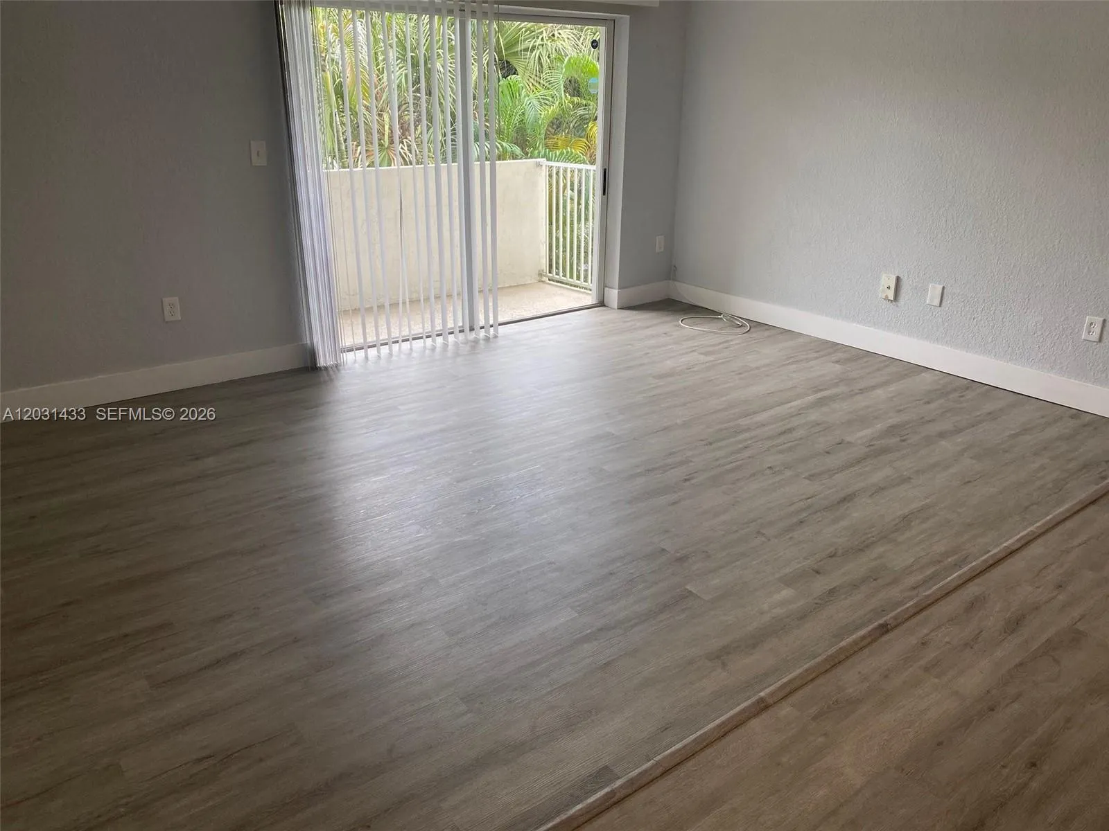 8950 SW 69th Ct # 308, Pinecrest FL 33156