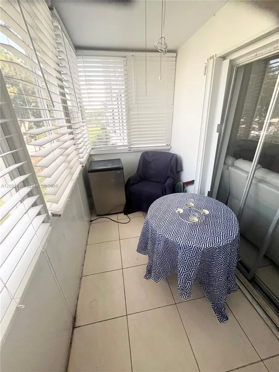 2581 N Garden Dr N # 203, Lake Worth FL 33461