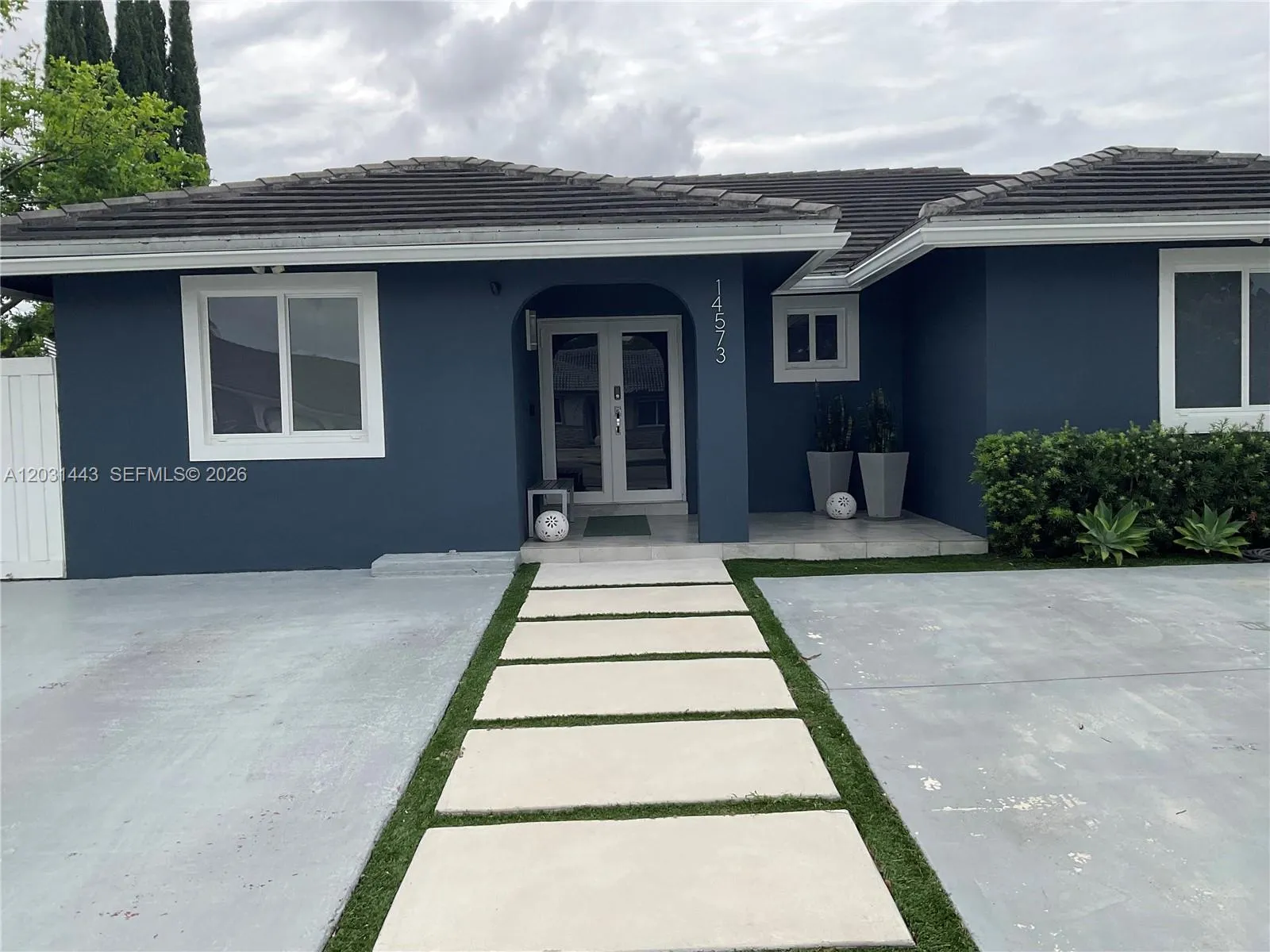 14573 SW 98th Ter # 0, Miami FL 33186
