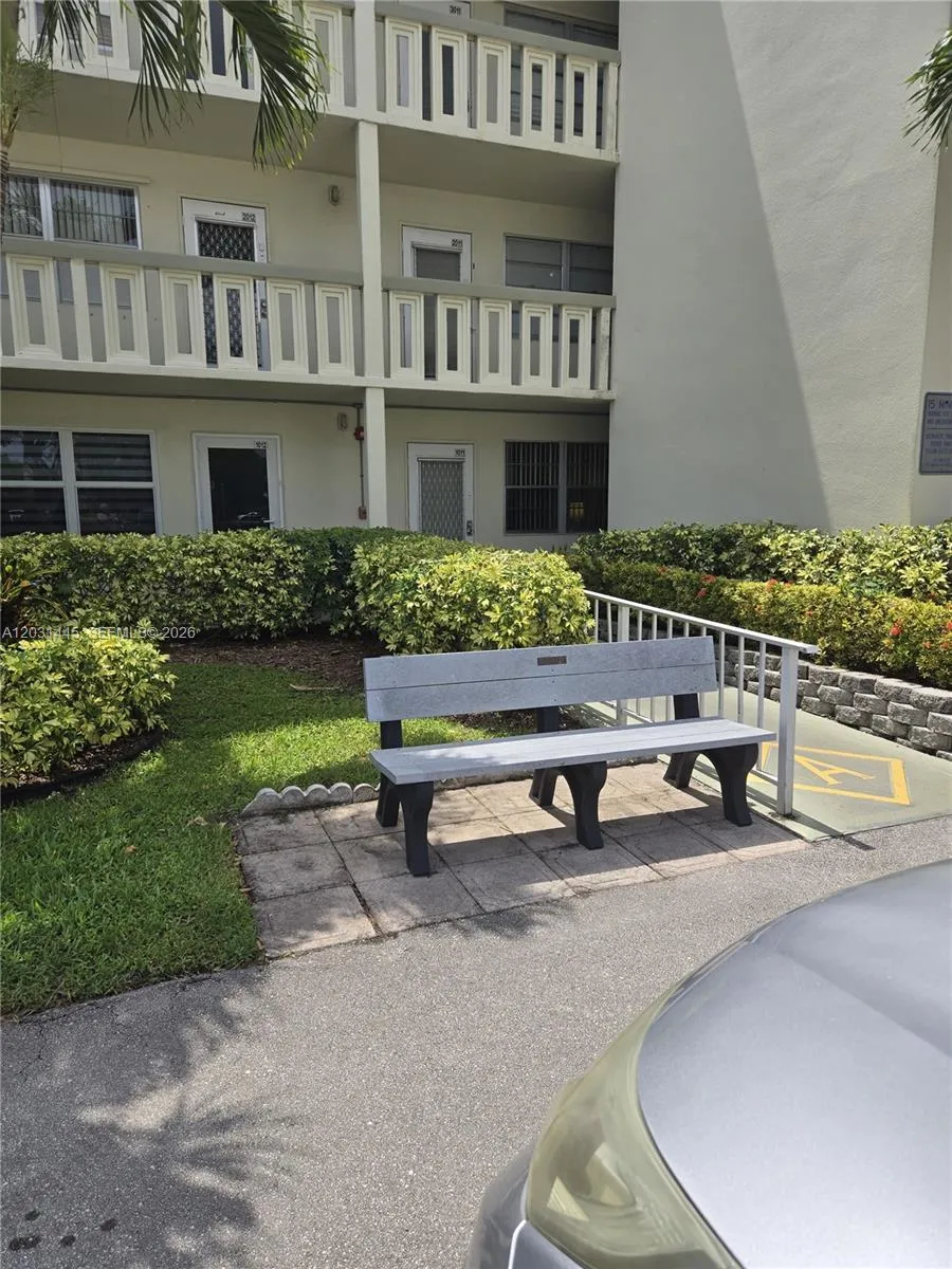 1011 Cambridge A # 1011, Deerfield Beach FL 33442