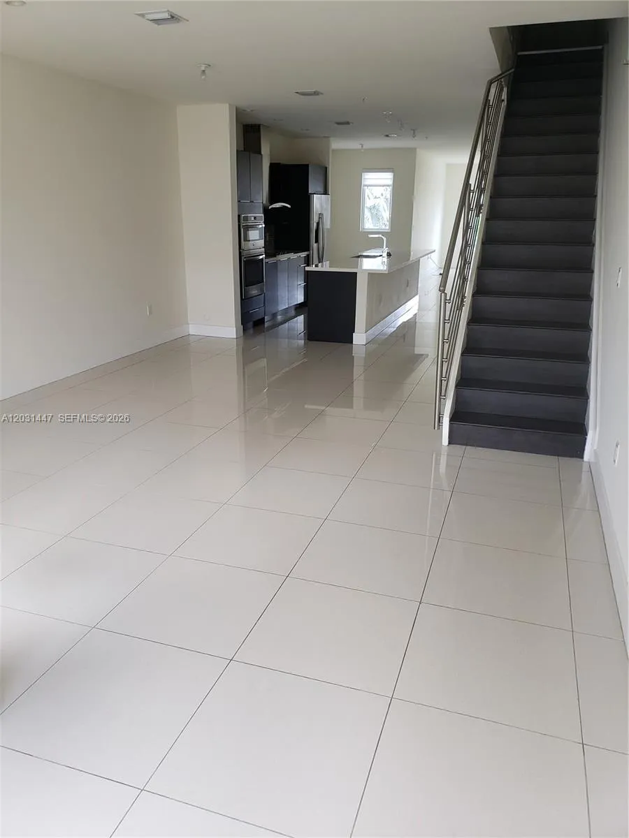 10280 NW 63rd Ter # 206, Doral FL 33178