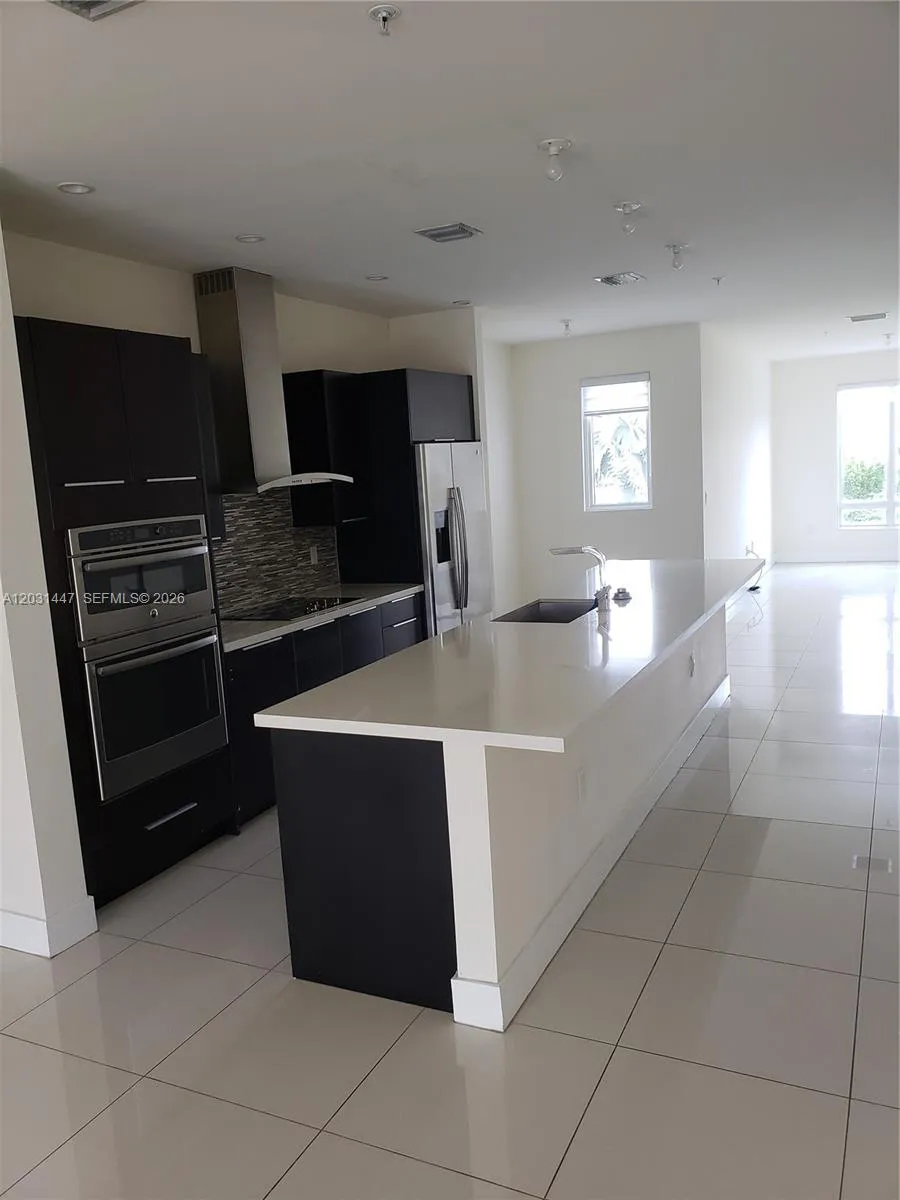 10280 NW 63rd Ter # 206, Doral FL 33178
