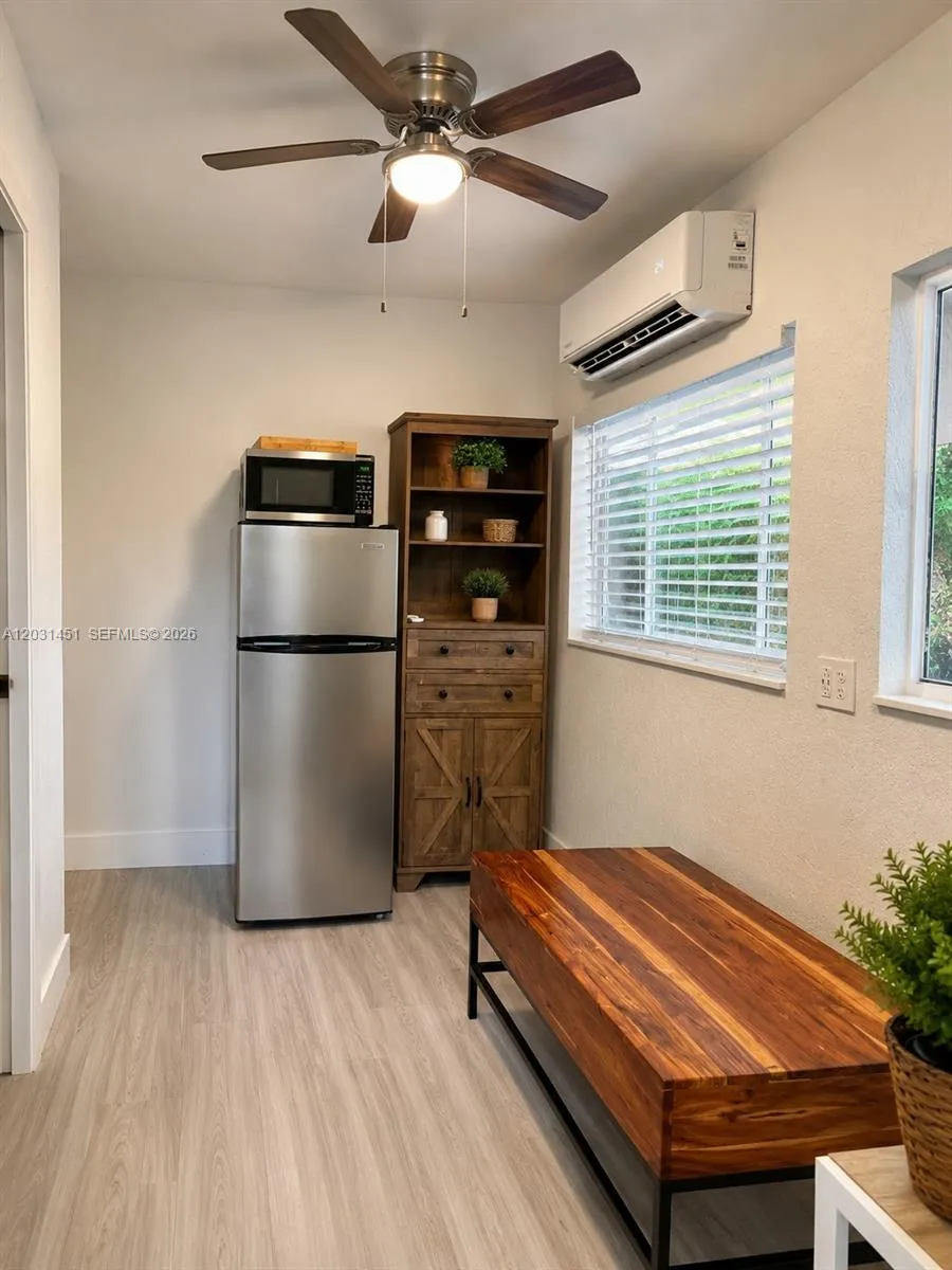 7815 NW 5th Ct # 3, Miami FL 33150