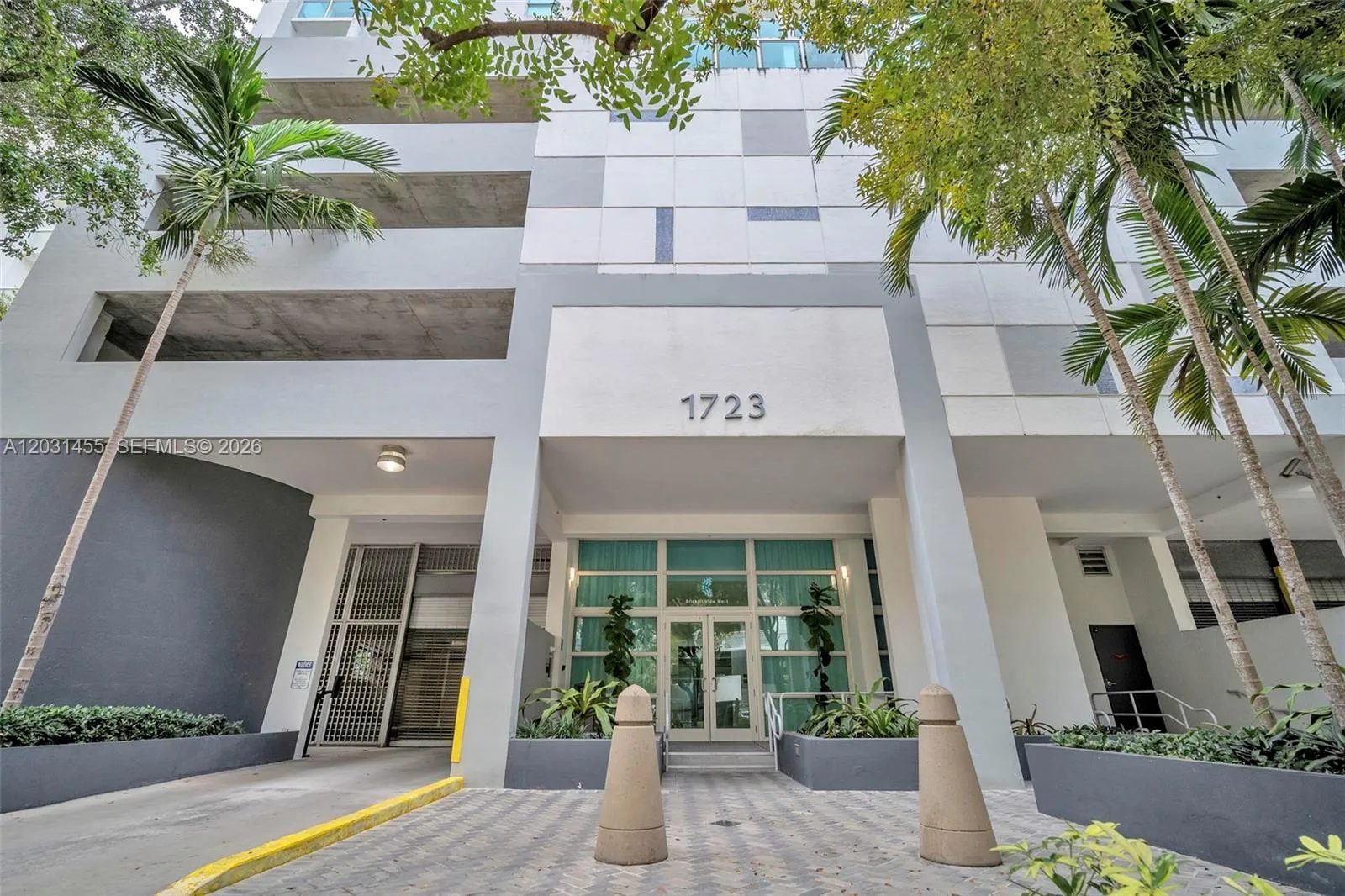 1723 SW 2nd Ave # 1001, Miami FL 33129