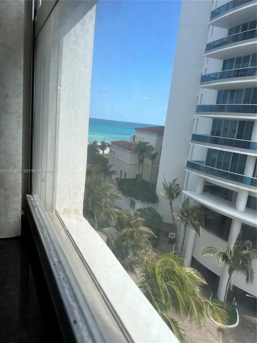 6039 Collins Ave # 728, Miami Beach FL 33140