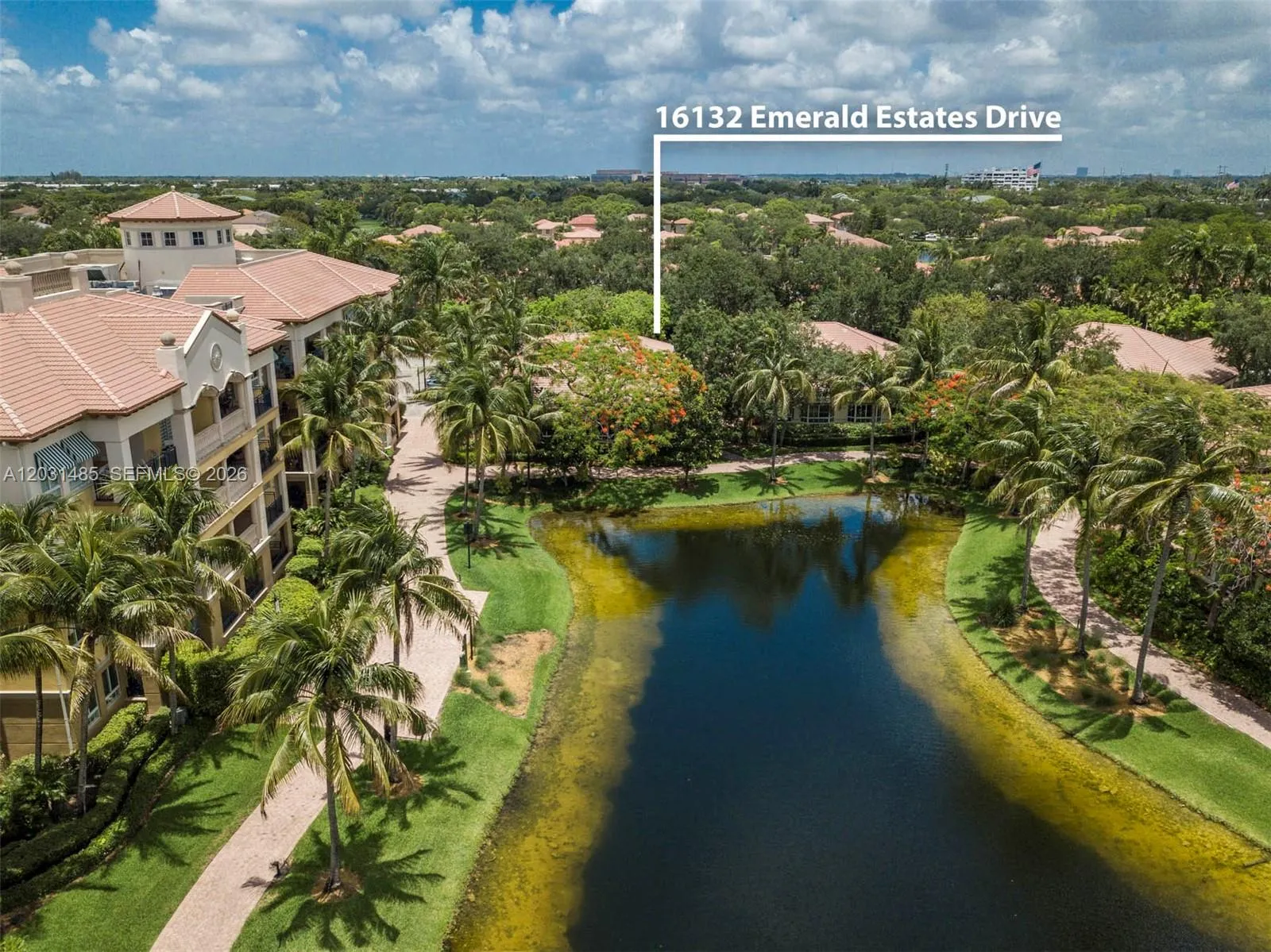 16132 Emerald Estates Dr, Weston FL 33331