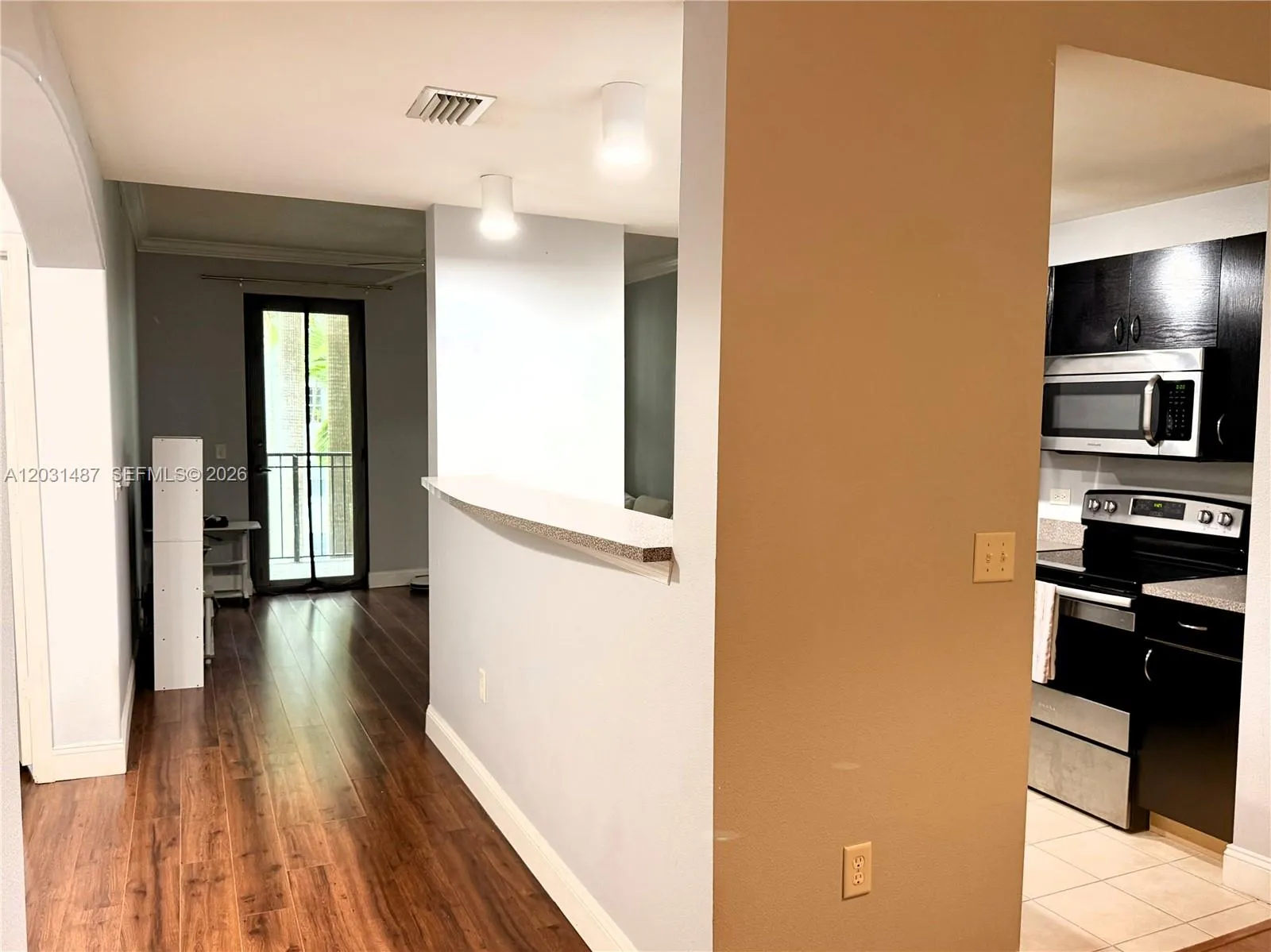 533 NE 3rd Ave # 313, Fort Lauderdale FL 33301