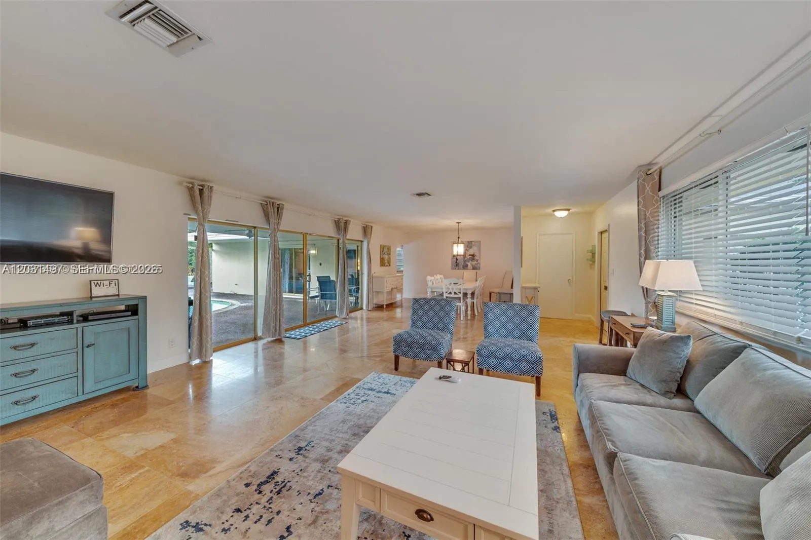 4410 N Buchanan St, Hollywood FL 33021