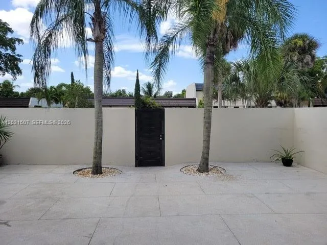 6747 Crooked Palm Ter # 6747, Miami Lakes FL 33014