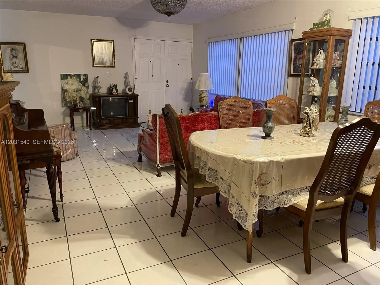 13253 SW 28th St, Miami FL 33175
