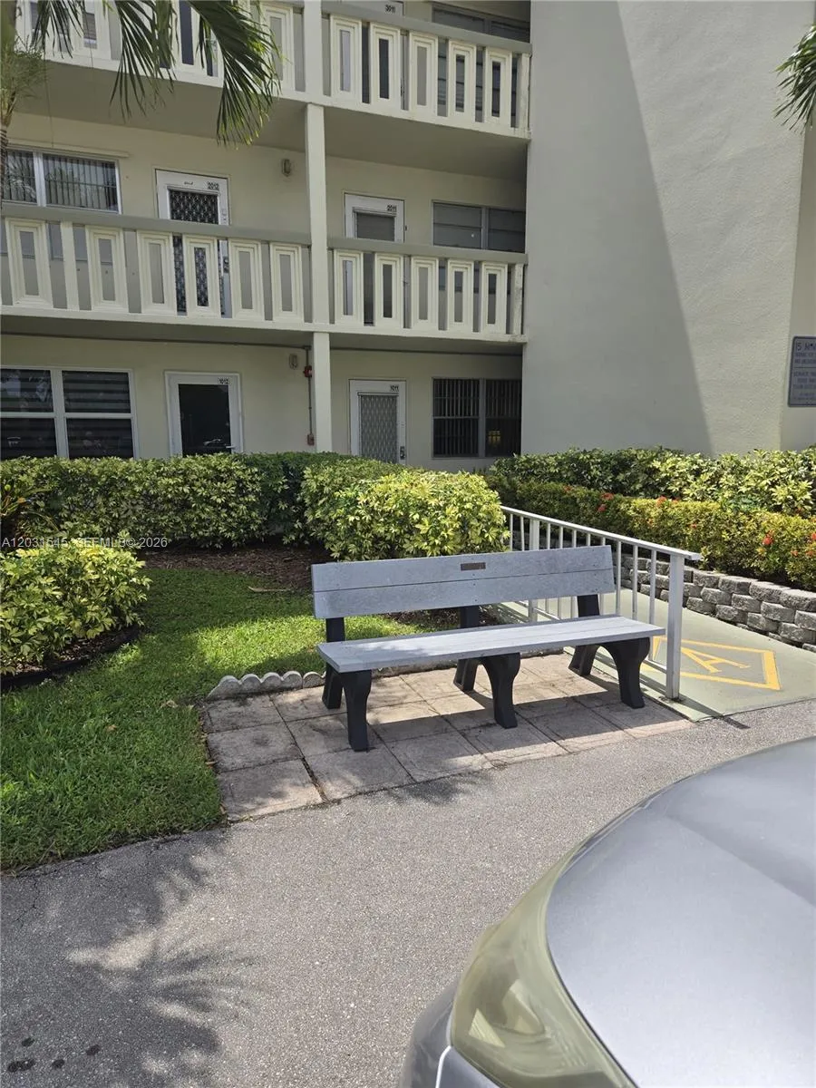 1011 Cambridge A # 1011, Deerfield Beach FL 33442