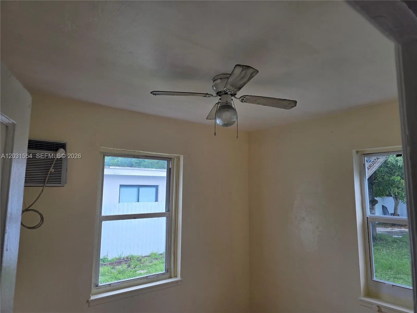 840 NE 124th St # 1, North Miami FL 33161