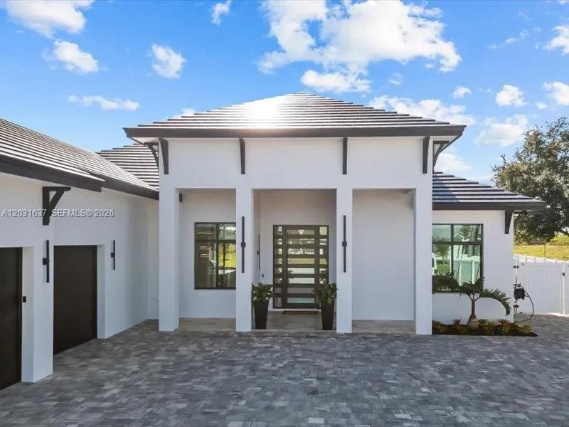337 SW Kestor Dr, Port St. Lucie FL 34953