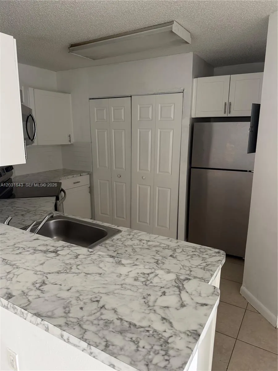 6276 NW 186th St # 311, Hialeah FL 33015