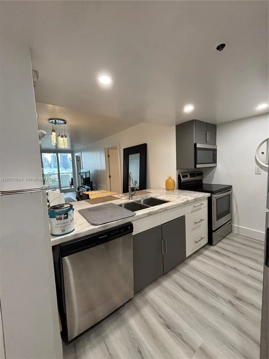 1717 N Bayshore Dr # 1652, Miami FL 33132