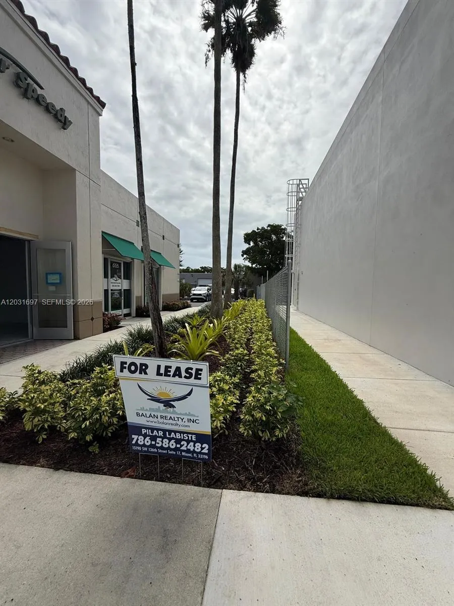 6155 E Miami Lakes Dr E # 17A, Miami Lakes FL 33014
