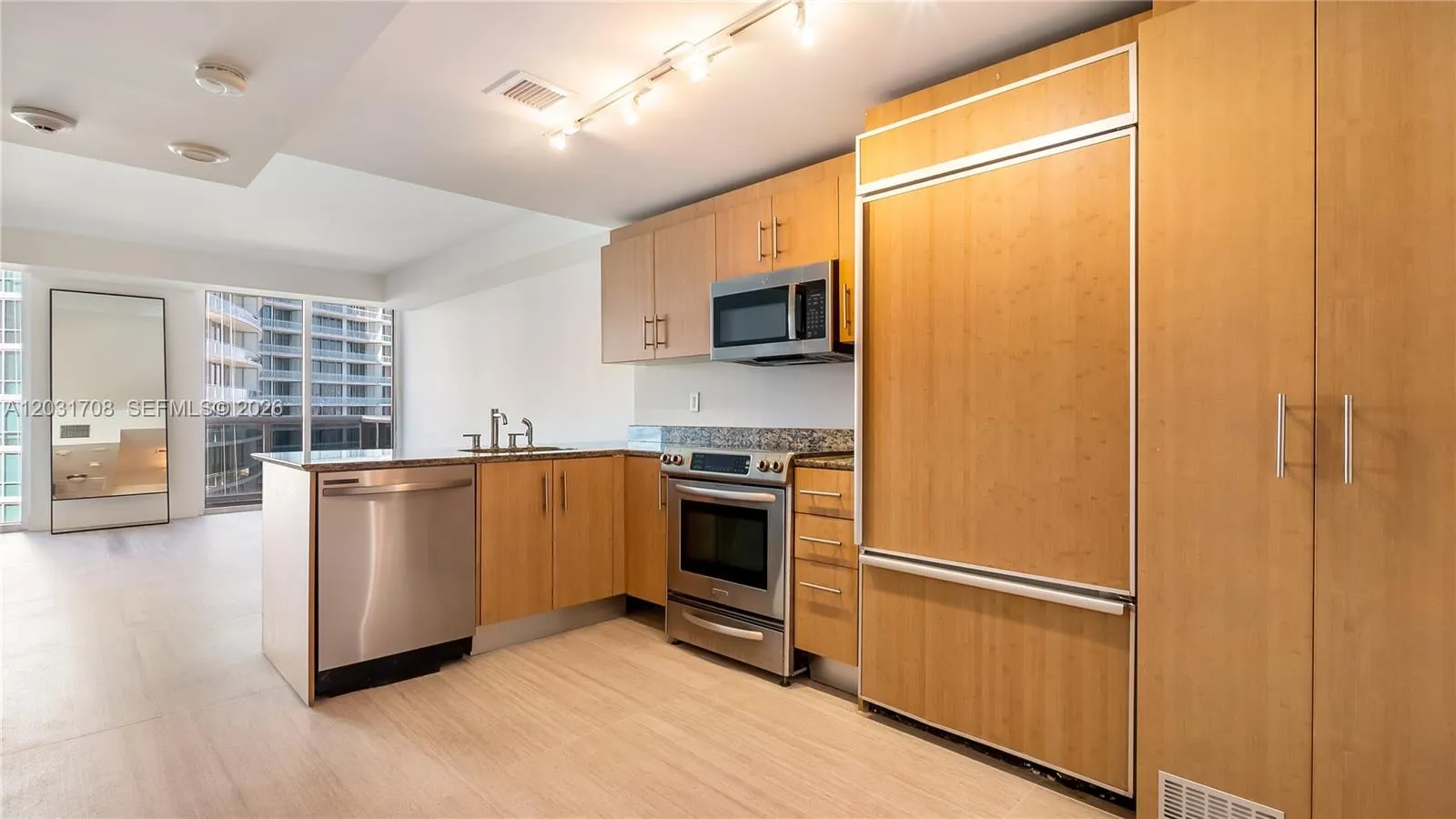 10275 Collins Ave # 905, Bal Harbour FL 33154