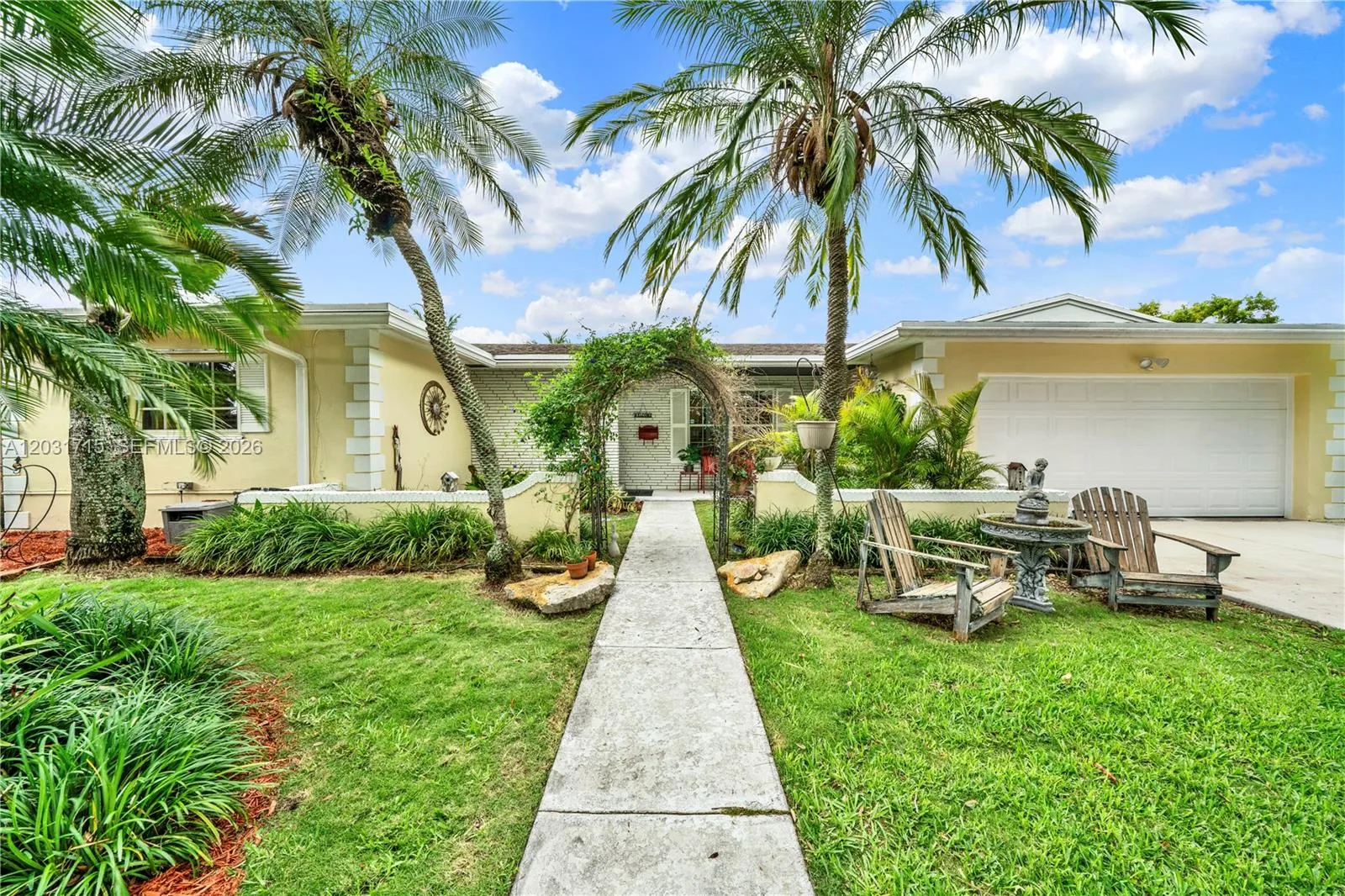 18920 SW 92nd Ct, Cutler Bay FL 33157